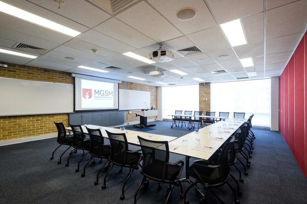 Lakeside Hotel And Conference Centre Sydney Exterior foto