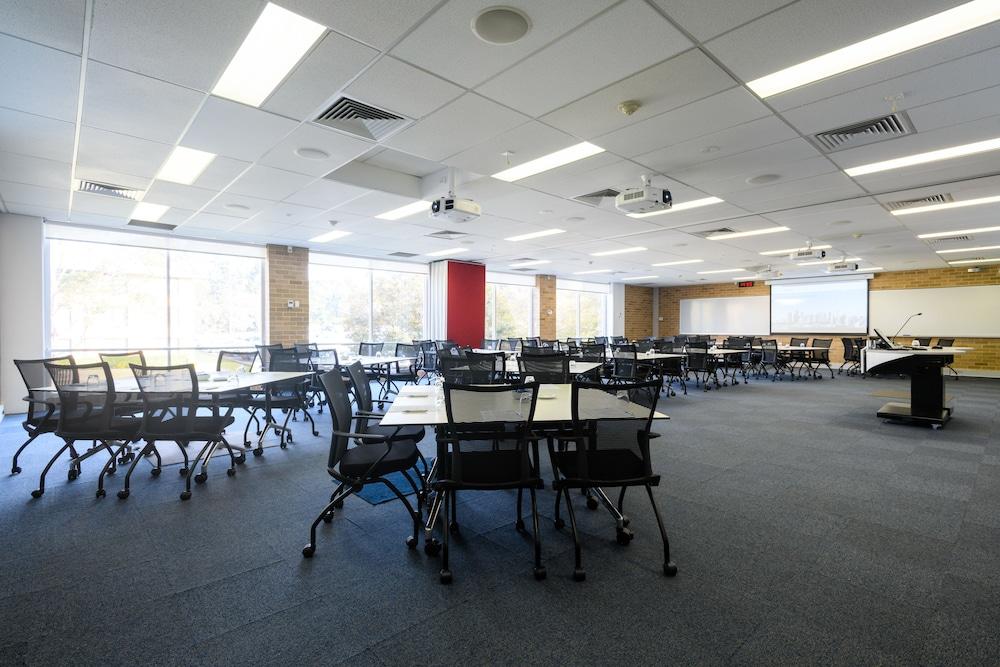 Lakeside Hotel And Conference Centre Sydney Exterior foto