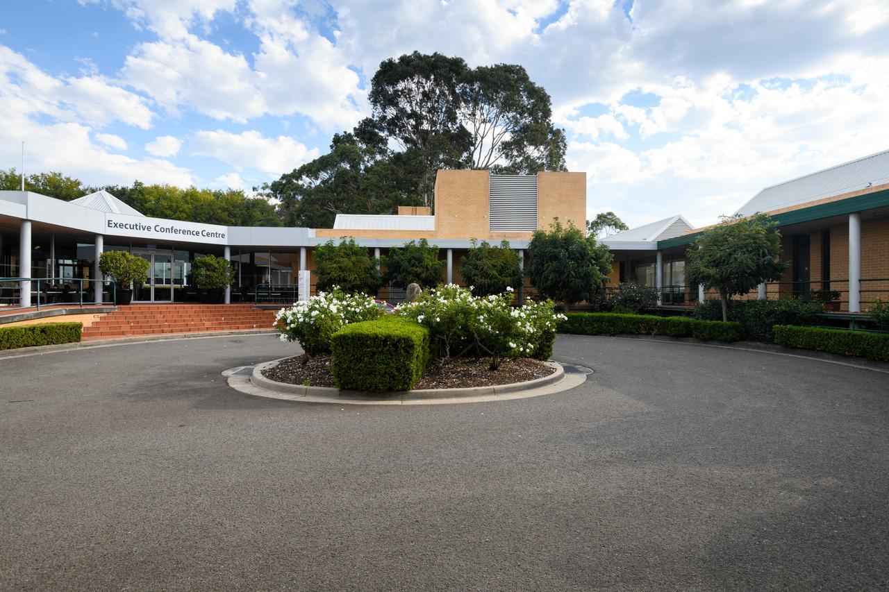 Lakeside Hotel And Conference Centre Sydney Exterior foto